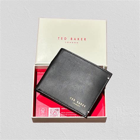 Wallets – Vance Beauty.